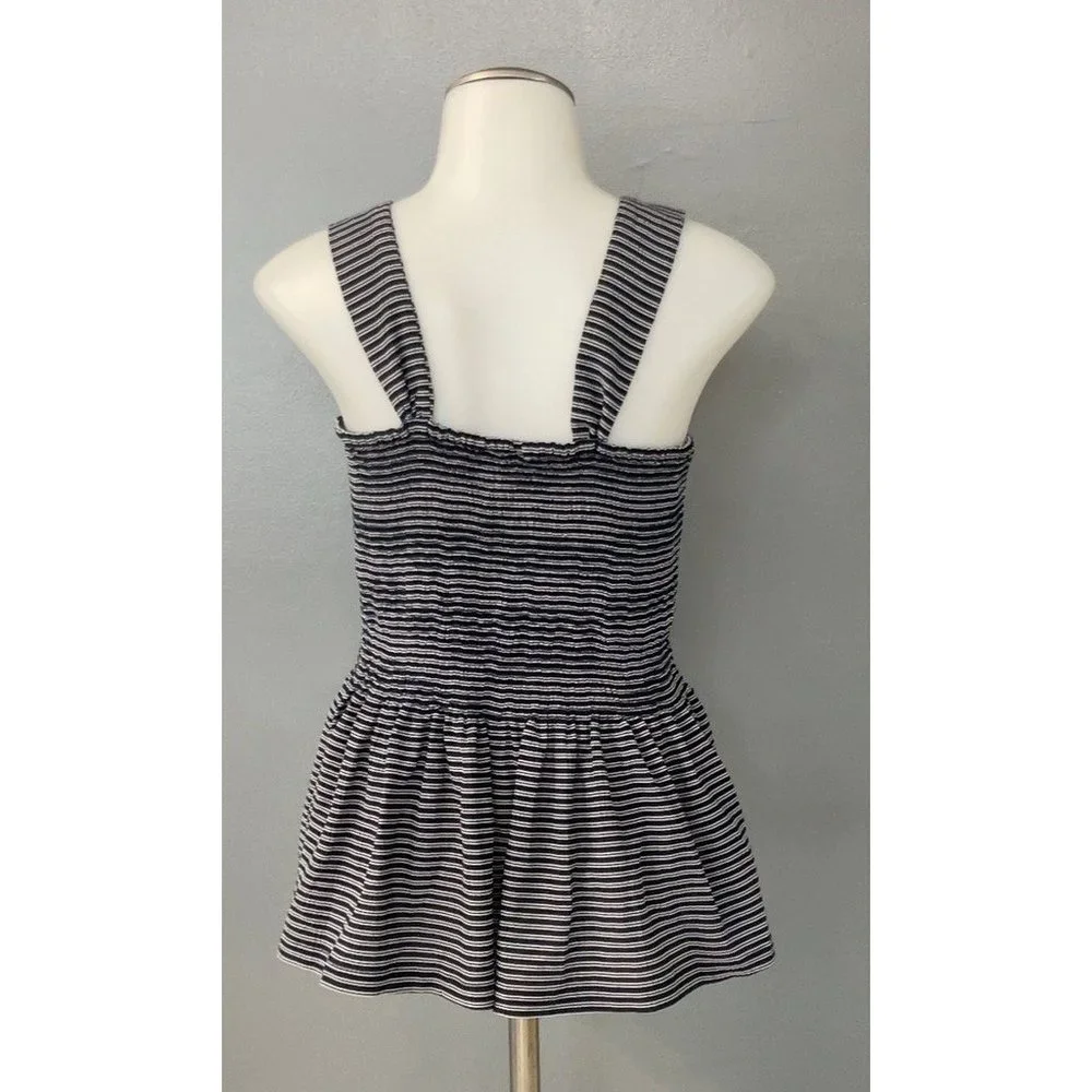 Texture & Thread Women's Tank Top - Picture 2 of 4